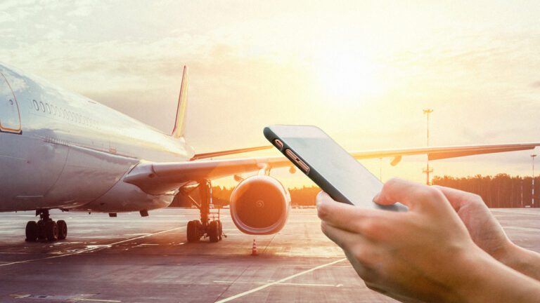 Tech News: Airport updates, Apple vs. Samsung and GoPro’s new acquisition — episode artwork