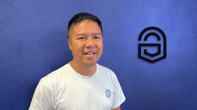 NZ startup Authsignal plus NZ rural internet, iPhone Satellite service, Google $600m fine and more — episode artwork