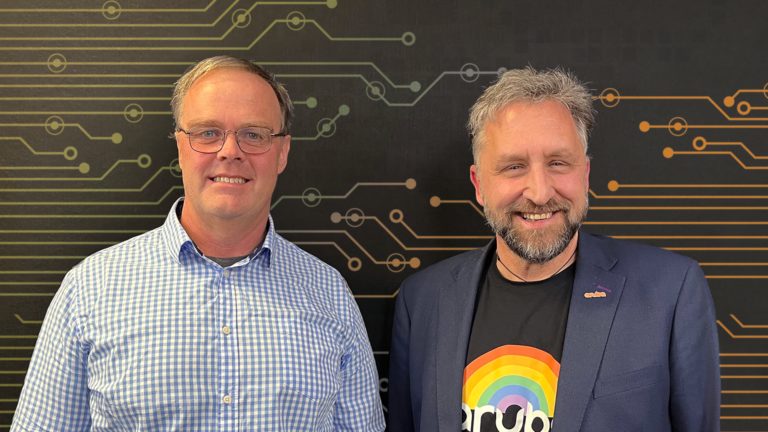 NZ Tech Podcast with Mark Duncan (Cyclone Computers) and Andrew Fox (Aruba) — episode artwork