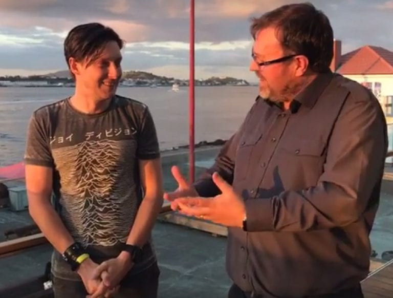 Glenn Gore – Chief Architect, Amazon Web Services: NZ Tech Podcast 338 — episode artwork